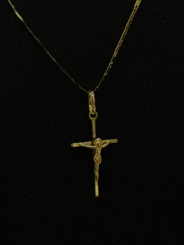 PINGENTE DE JESUS NA CRUZ COM OURO 18K - Image 3