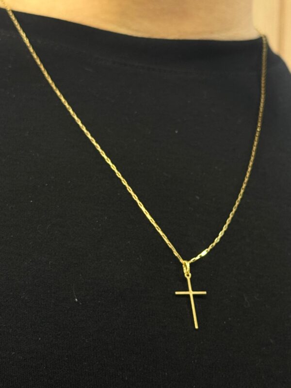 PINGENTE DE CRUZ EM OURO 18K - Image 3